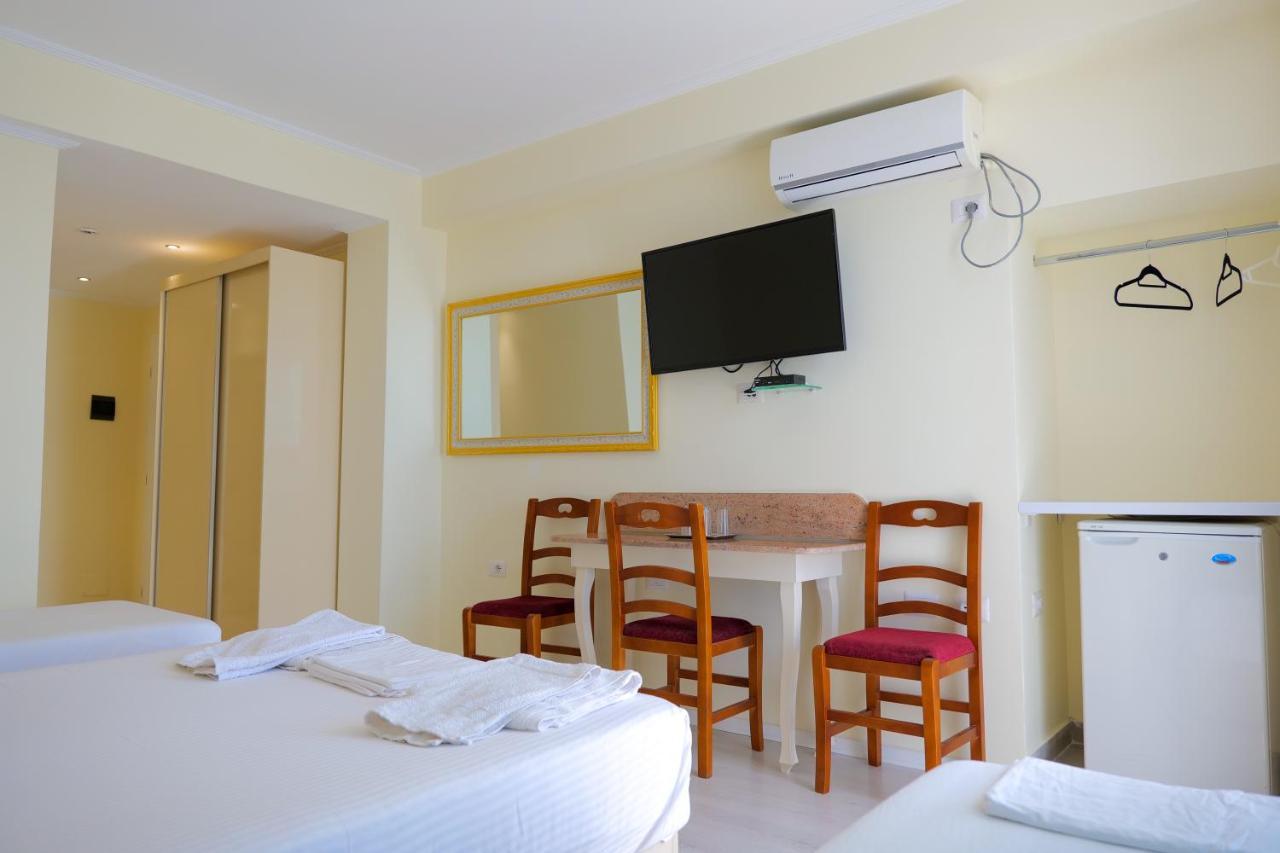 Republika Hotel Saranda Dış mekan fotoğraf
