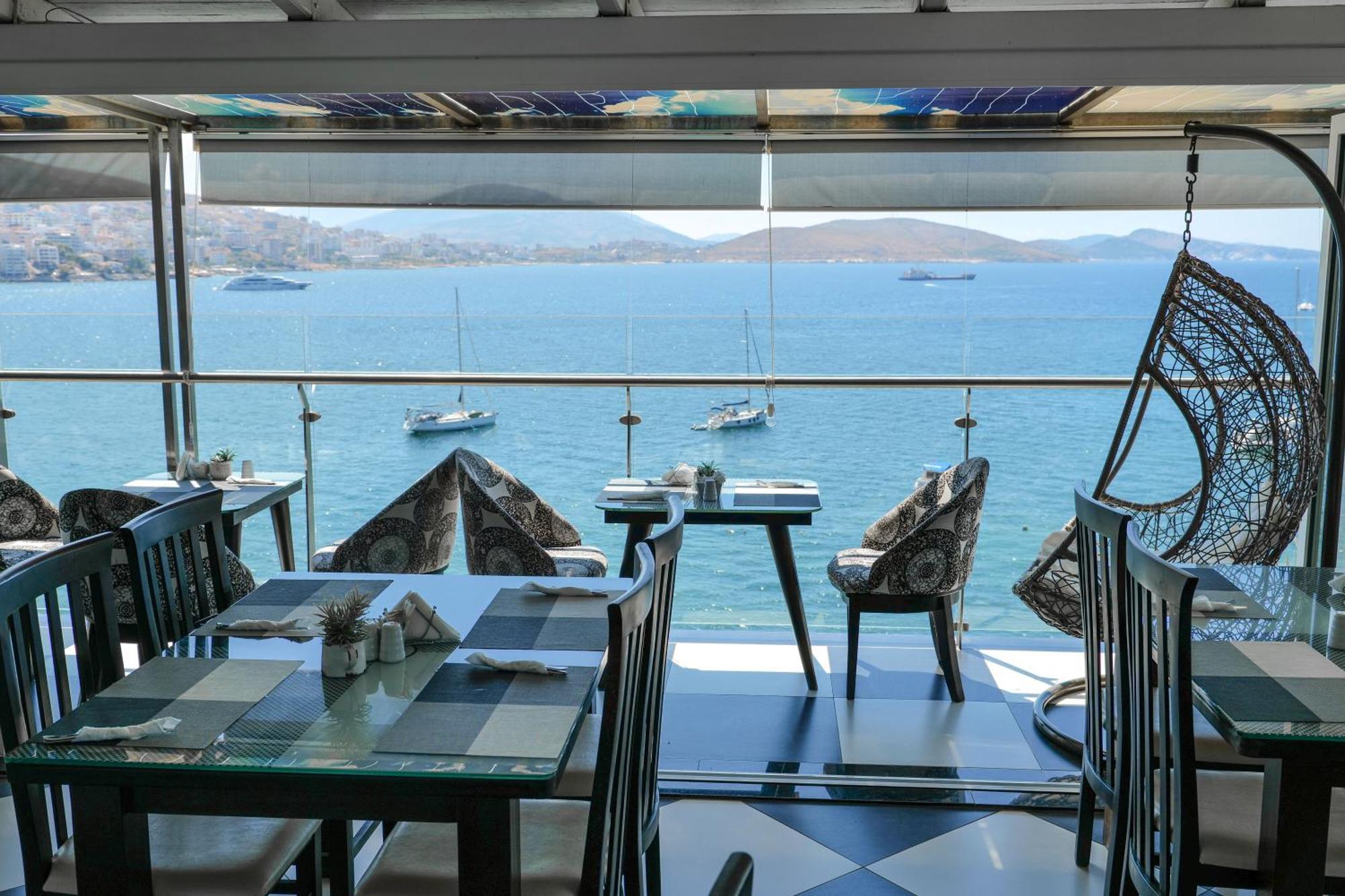 Republika Hotel Saranda Dış mekan fotoğraf