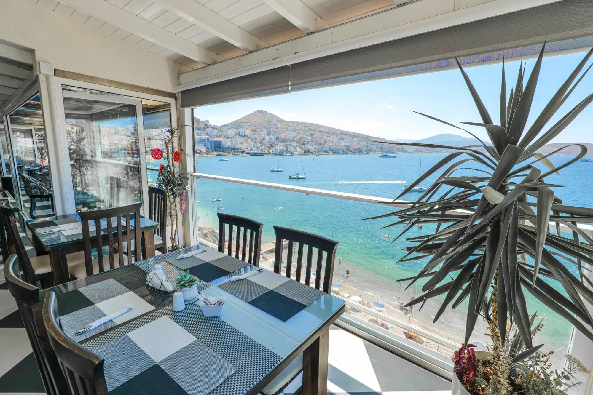 Republika Hotel Saranda Dış mekan fotoğraf